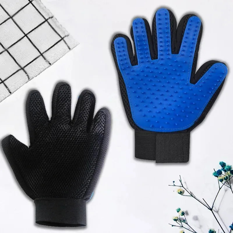 2-in-1 Pet Grooming Gloves – Bathing & Loose-Fur Removal